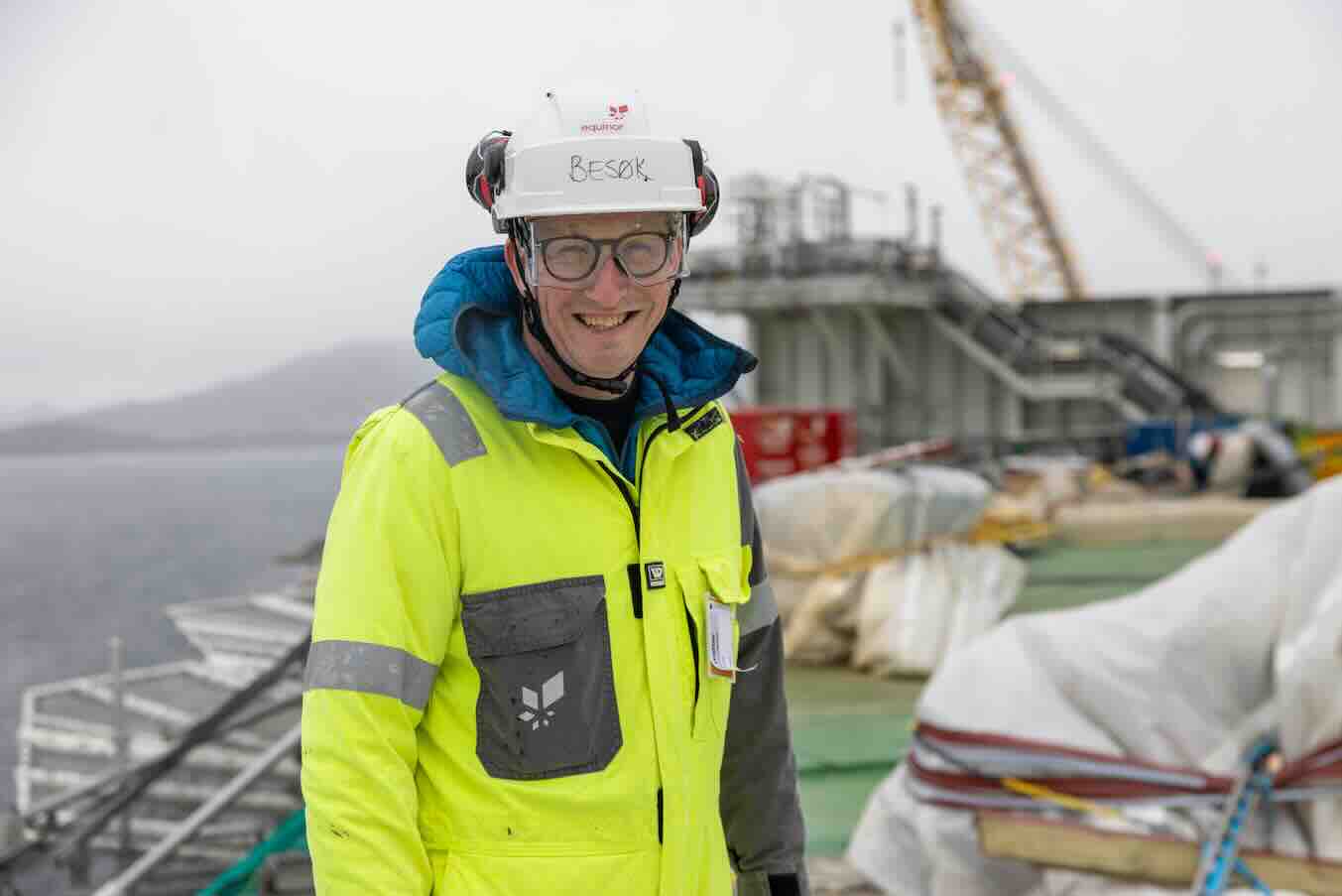 Kjell Giæver om bord på Johan Castberg da skipet lå på Stord tidligere i år. Foto: Equinor