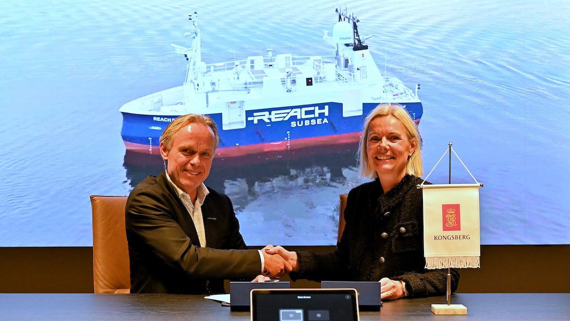 Jostein Alendal, CEO REACH Subsea og Lisa Edvardsen Haugan, President, Kongsberg Maritime under kontraktsignering i Oslo.
Foto: Kongsberg Maritime
